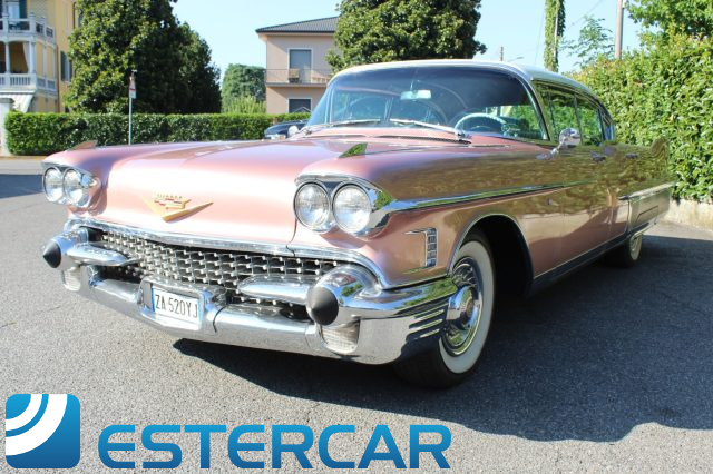 CADILLAC Fleetwood Rosa metallizzato