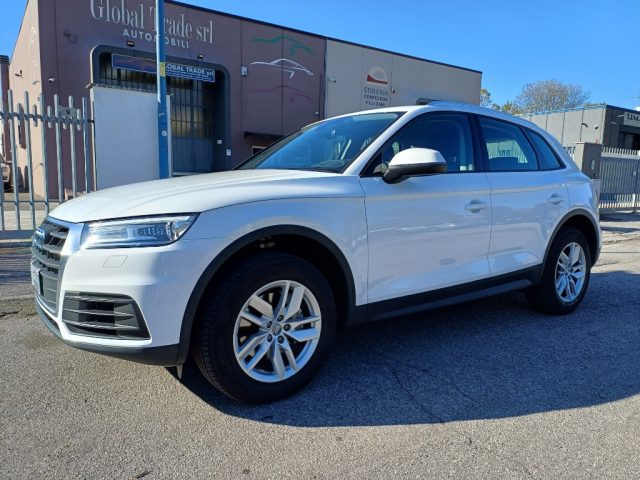 AUDI Q5 Bianco pastello