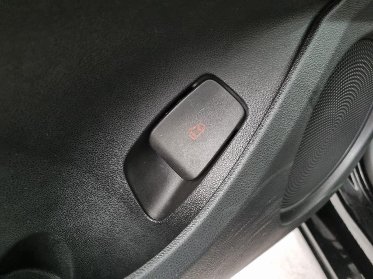 FIAT 500e 3+1 42 kWh La Prima - 25