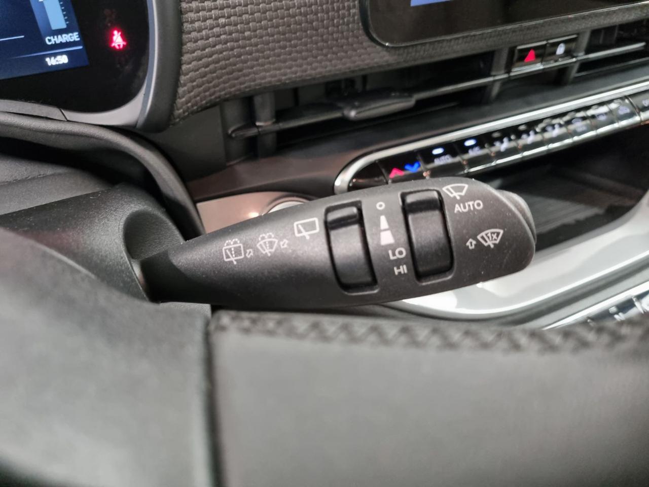 FIAT 500e 3+1 42 kWh La Prima - 38