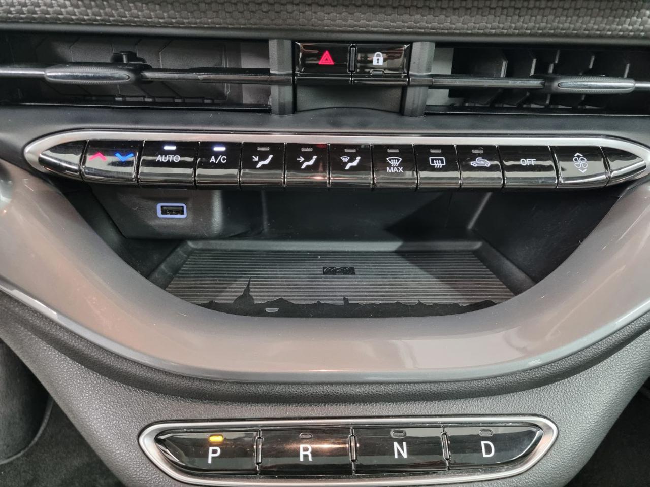 FIAT 500e 3+1 42 kWh La Prima - 40