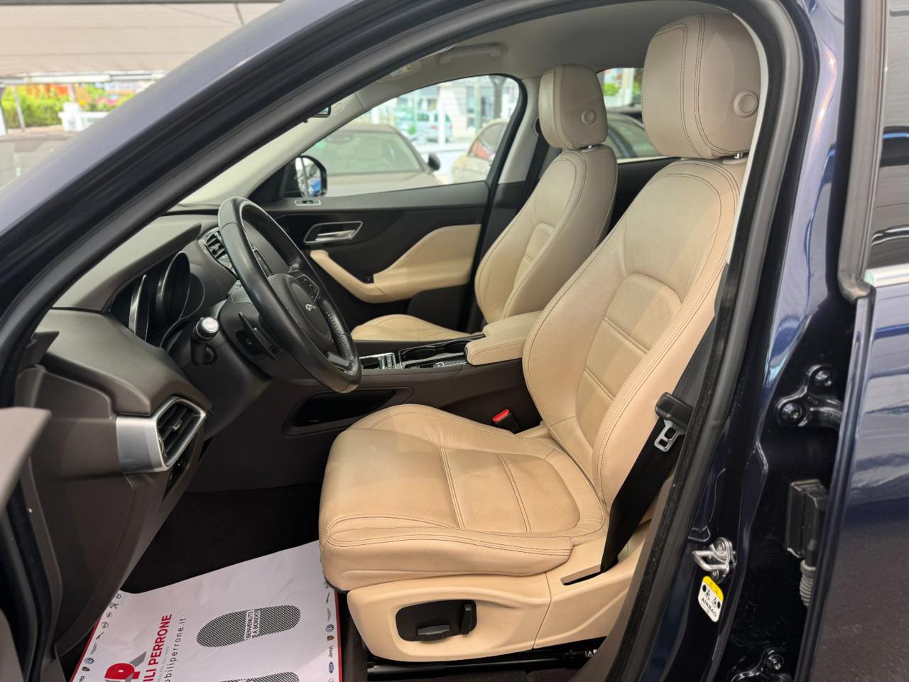 JAGUAR F-Pace 2.0 D 180cv AWD Prestige - Motore nuovo - 6
