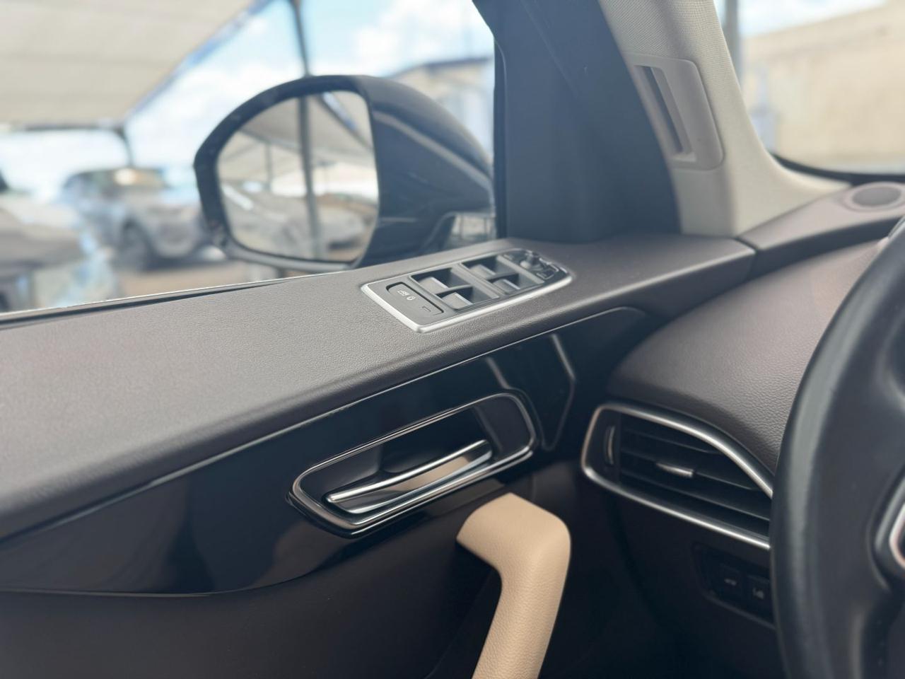 JAGUAR F-Pace 2.0 D 180cv AWD Prestige - Motore nuovo - 27