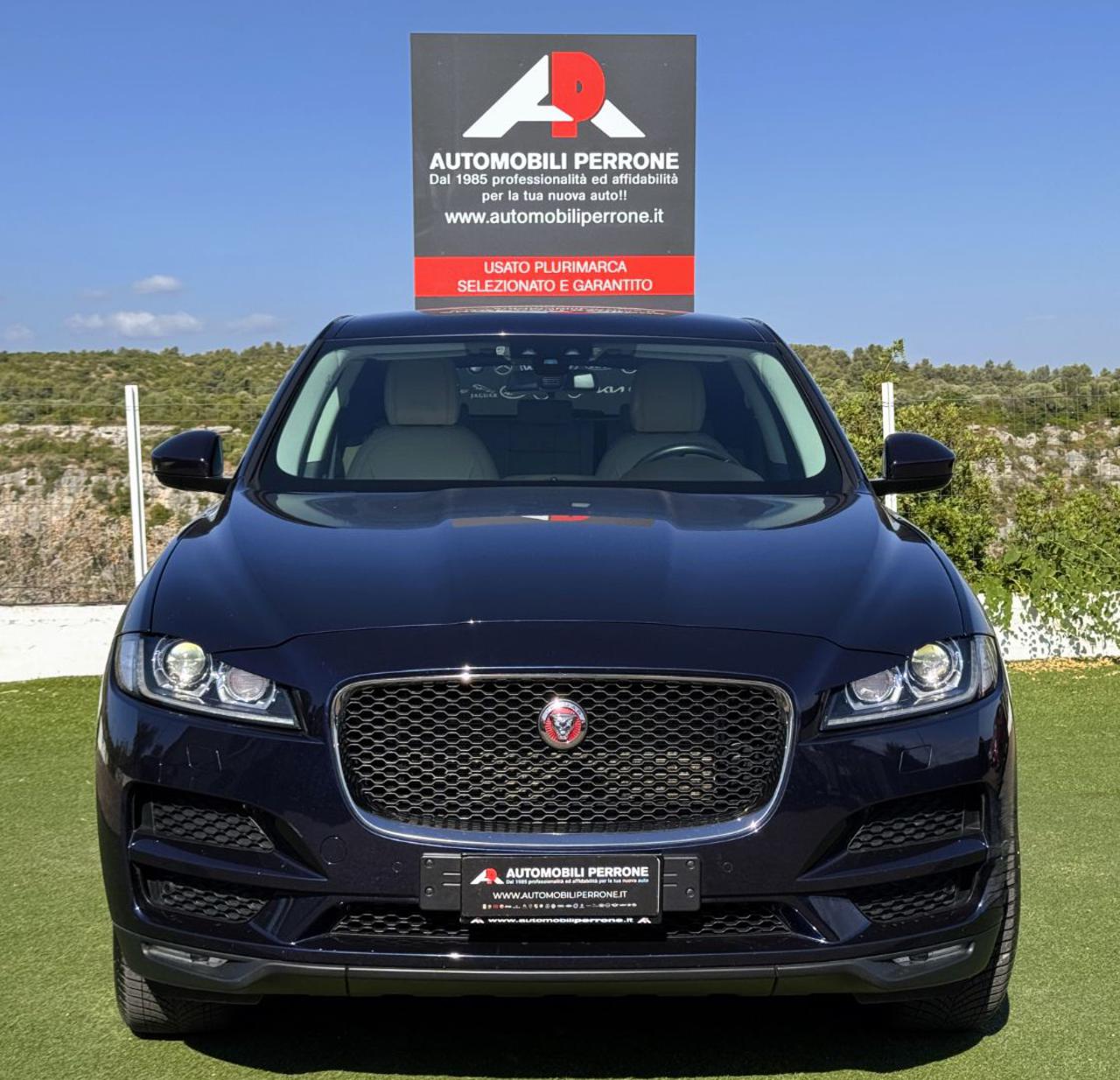 JAGUAR F-Pace 2.0 D 180cv AWD Prestige - Motore nuovo - 2