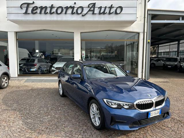 BMW 318 Blu metallizzato