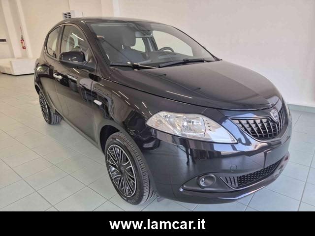 LANCIA Ypsilon Nero metallizzato
