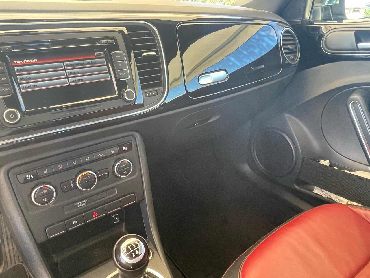 VOLKSWAGEN Maggiolino 1.6 TDI 50’ Anniversary Unico Proprietario - 22