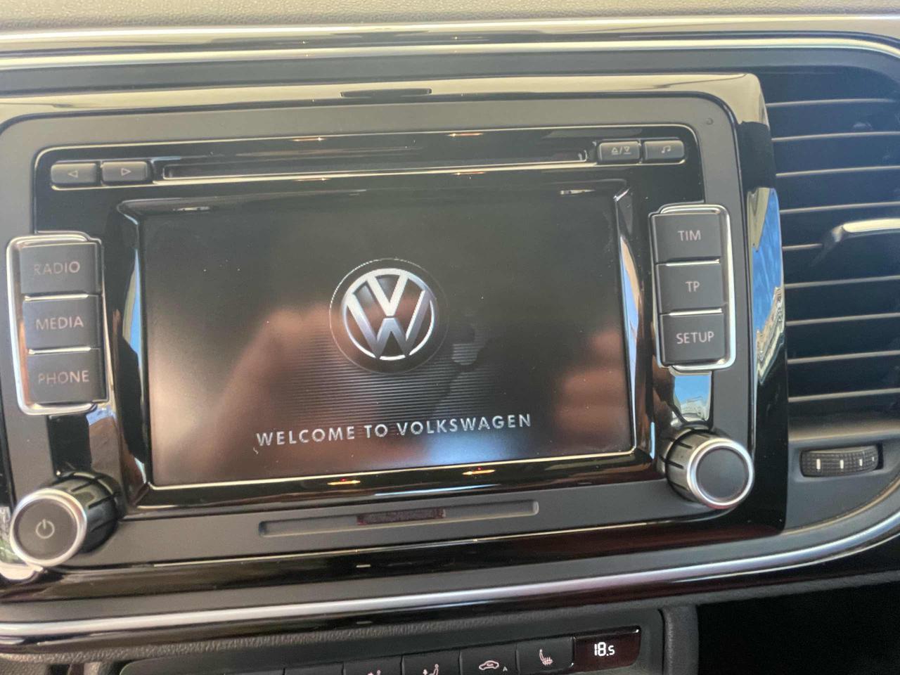 VOLKSWAGEN Maggiolino 1.6 TDI 50’ Anniversary Unico Proprietario - 17