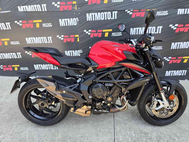 MV AGUSTA Brutale 800 Rosso metallizzato