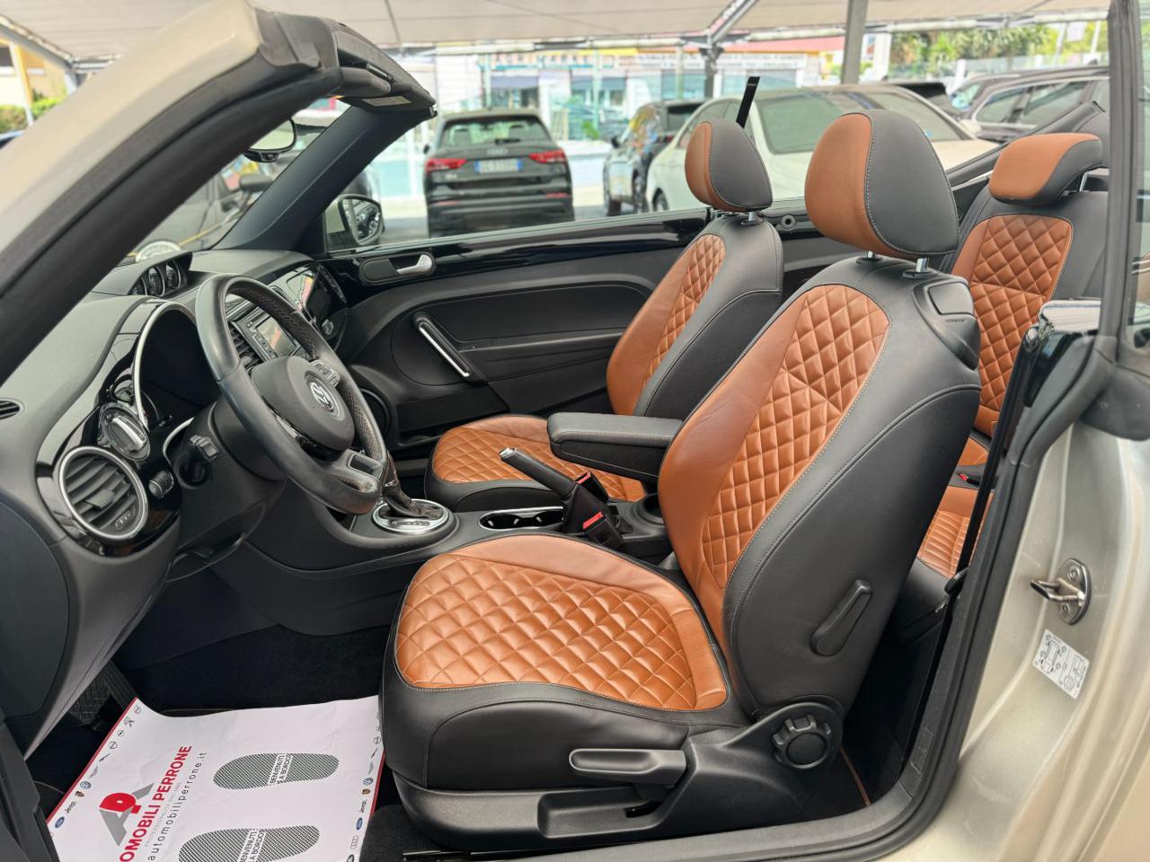 VOLKSWAGEN Maggiolino Cabrio 2.0 TDI DSG Sport Exclusive - UNICA - 8
