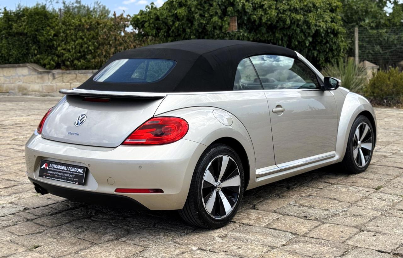 VOLKSWAGEN Maggiolino Cabrio 2.0 TDI DSG Sport Exclusive - UNICA - 21