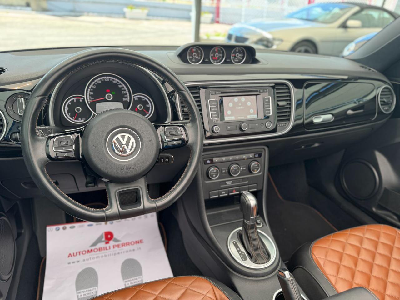 VOLKSWAGEN Maggiolino Cabrio 2.0 TDI DSG Sport Exclusive - UNICA - 25