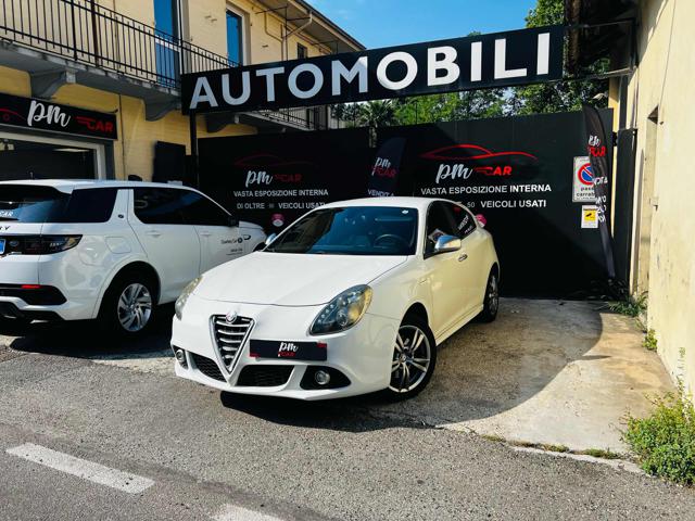 ALFA ROMEO Giulietta Bianco pastello