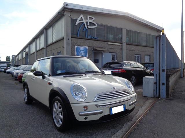 MINI One Bianco pastello