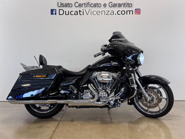 HARLEY-DAVIDSON CVO Street Glide Nero metallizzato