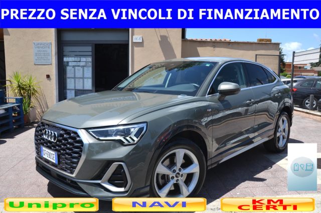 AUDI Q3 Grigio perlato