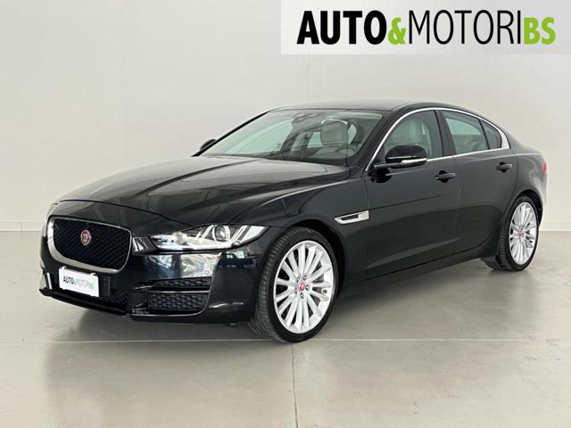 JAGUAR XE Nero metallizzato