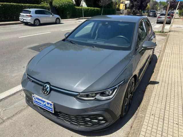 VOLKSWAGEN Golf Grigio scuro metallizzato