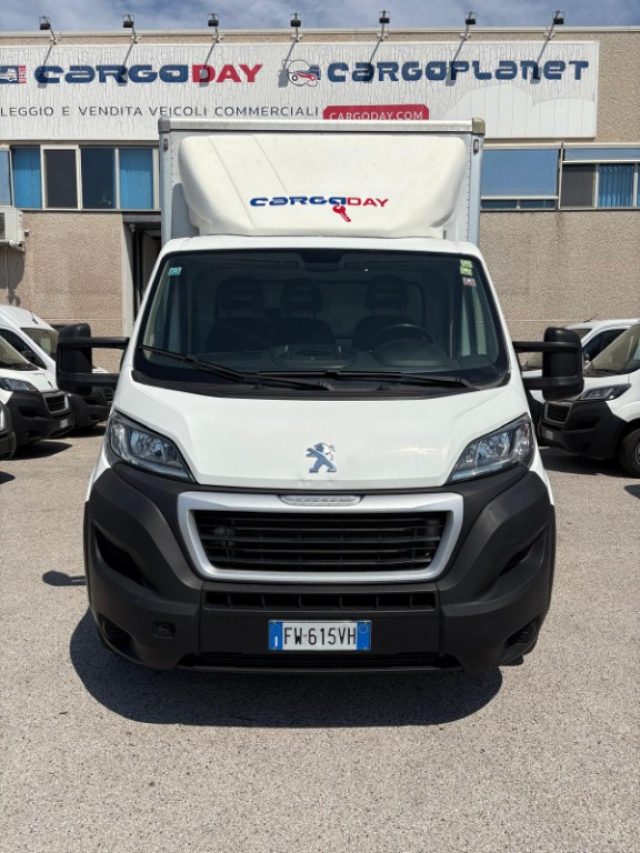 PEUGEOT Boxer Bianco pastello