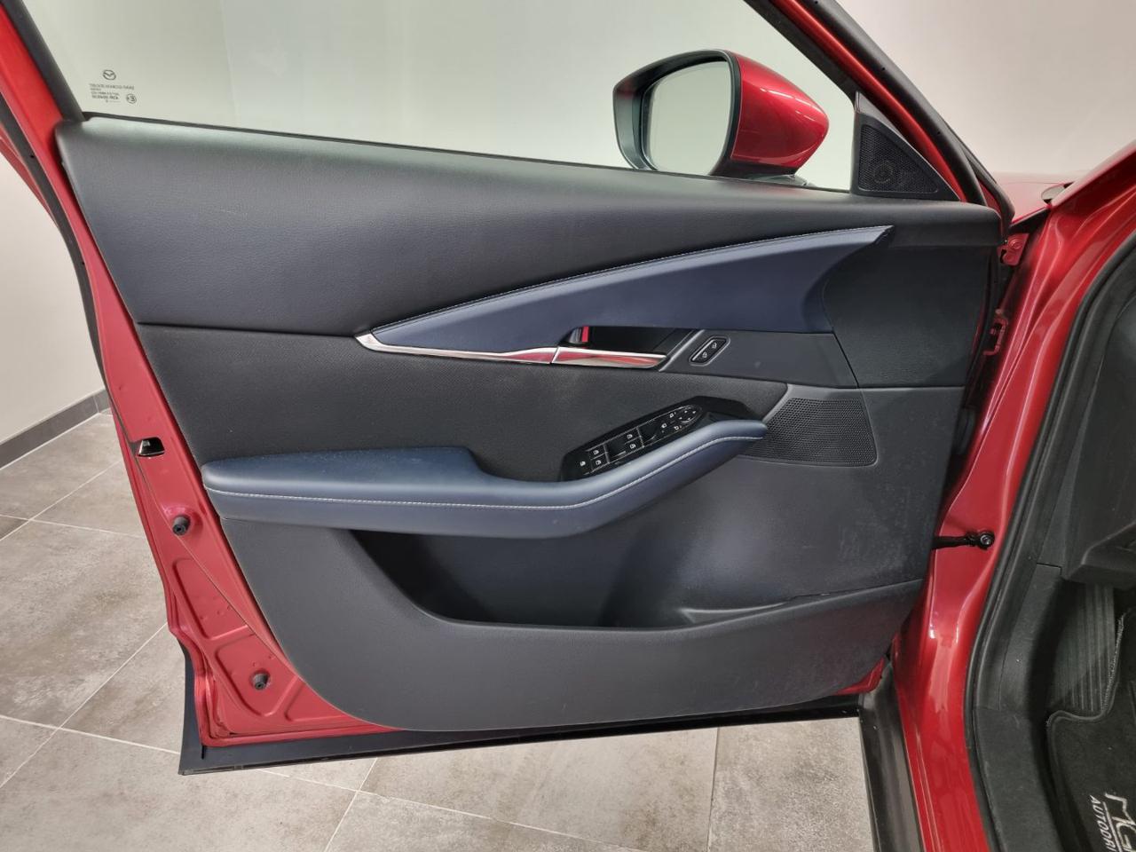 MAZDA CX-30 2.0L Skyactiv-G 150 CV M Hybrid AWD Exclusive - 37