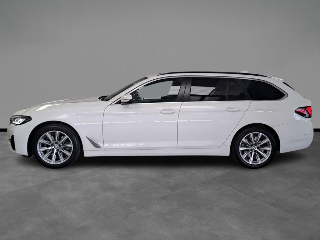 BMW 520 d 48V xDrive Touring Aut. + Tetto apr. - 4