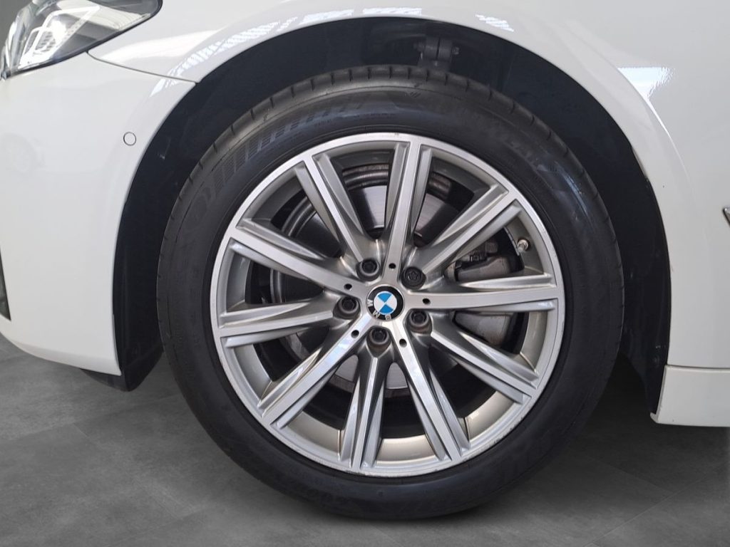 BMW 520 d 48V xDrive Touring Aut. + Tetto apr. - 7