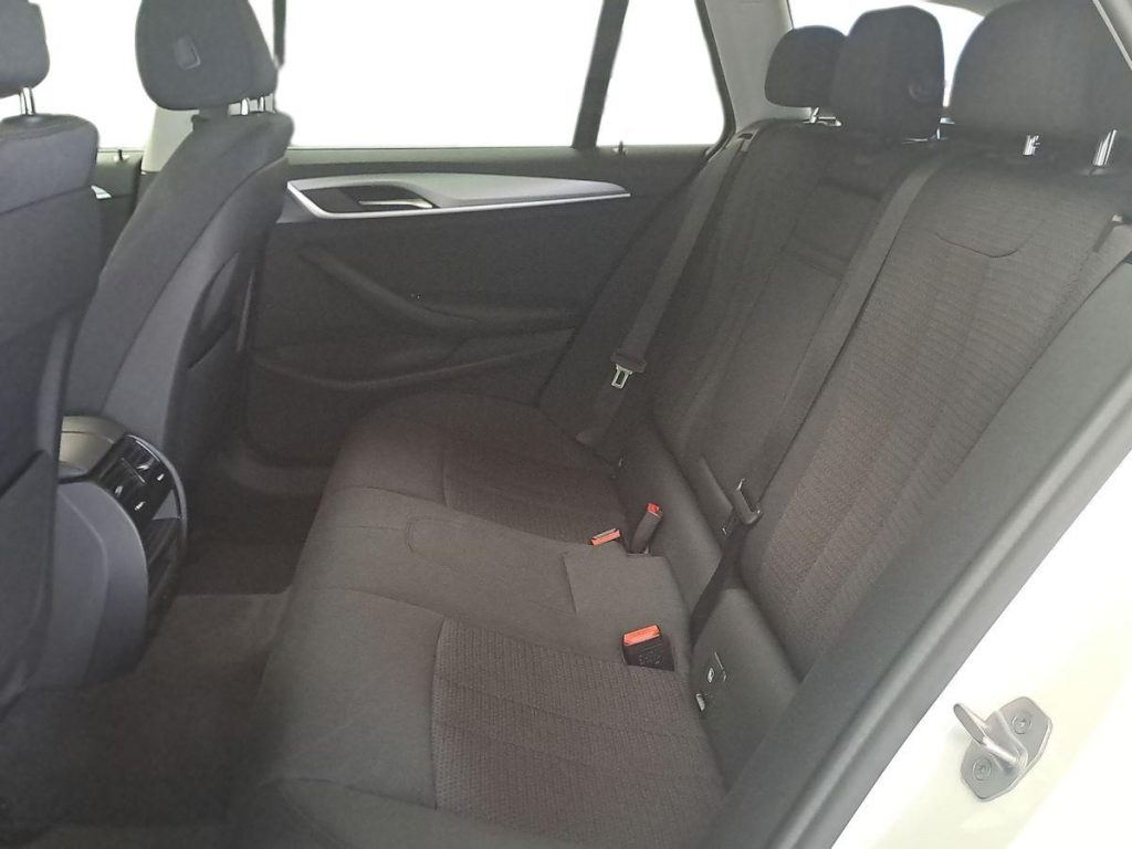 BMW 520 d 48V xDrive Touring Aut. + Tetto apr. - 11