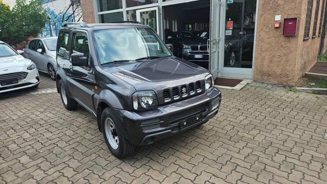 SUZUKI Jimny Grigio scuro metallizzato