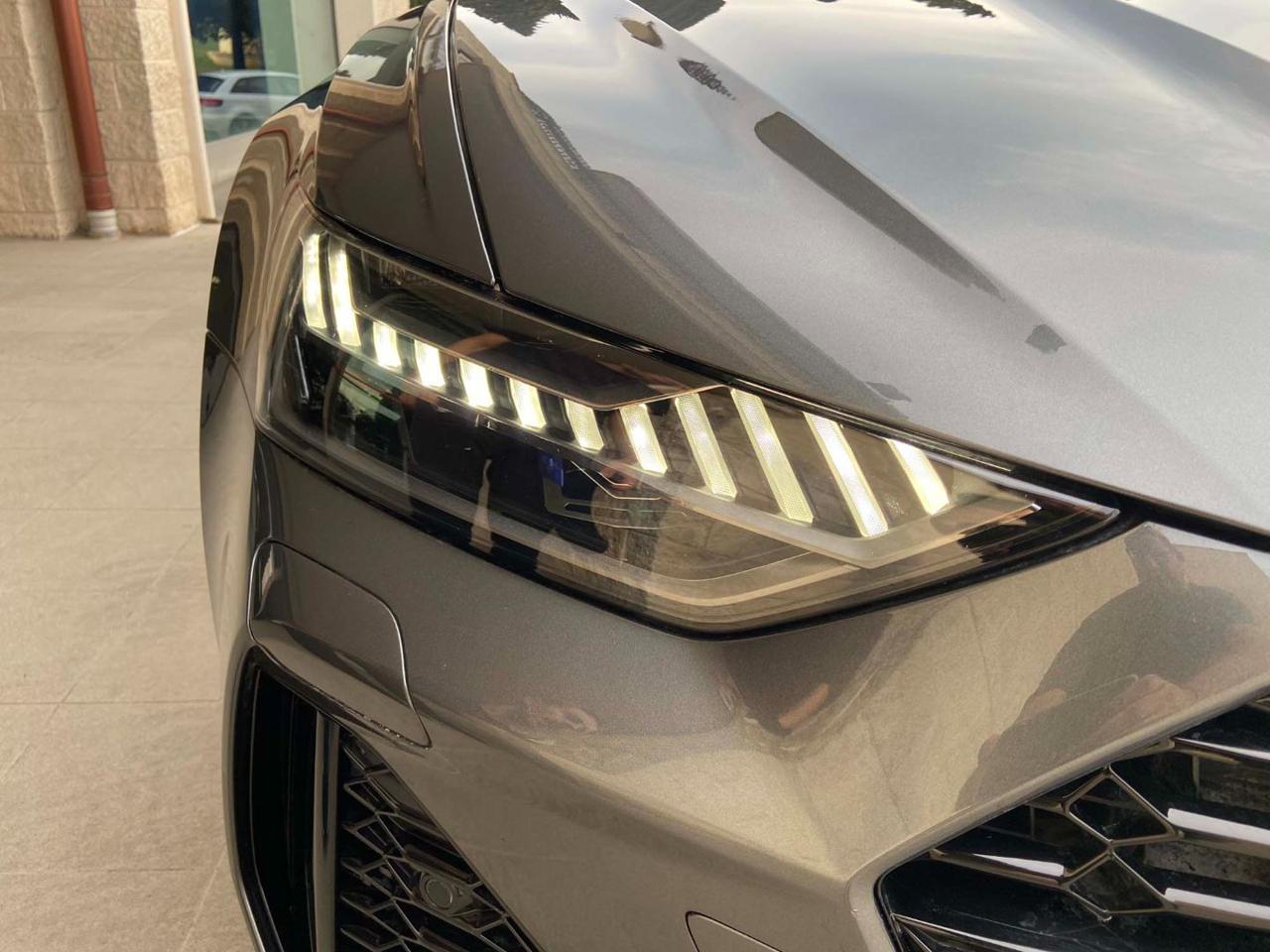 AUDI RS6 Avant 4.0 TFSI V8 quattro tiptronic - 47