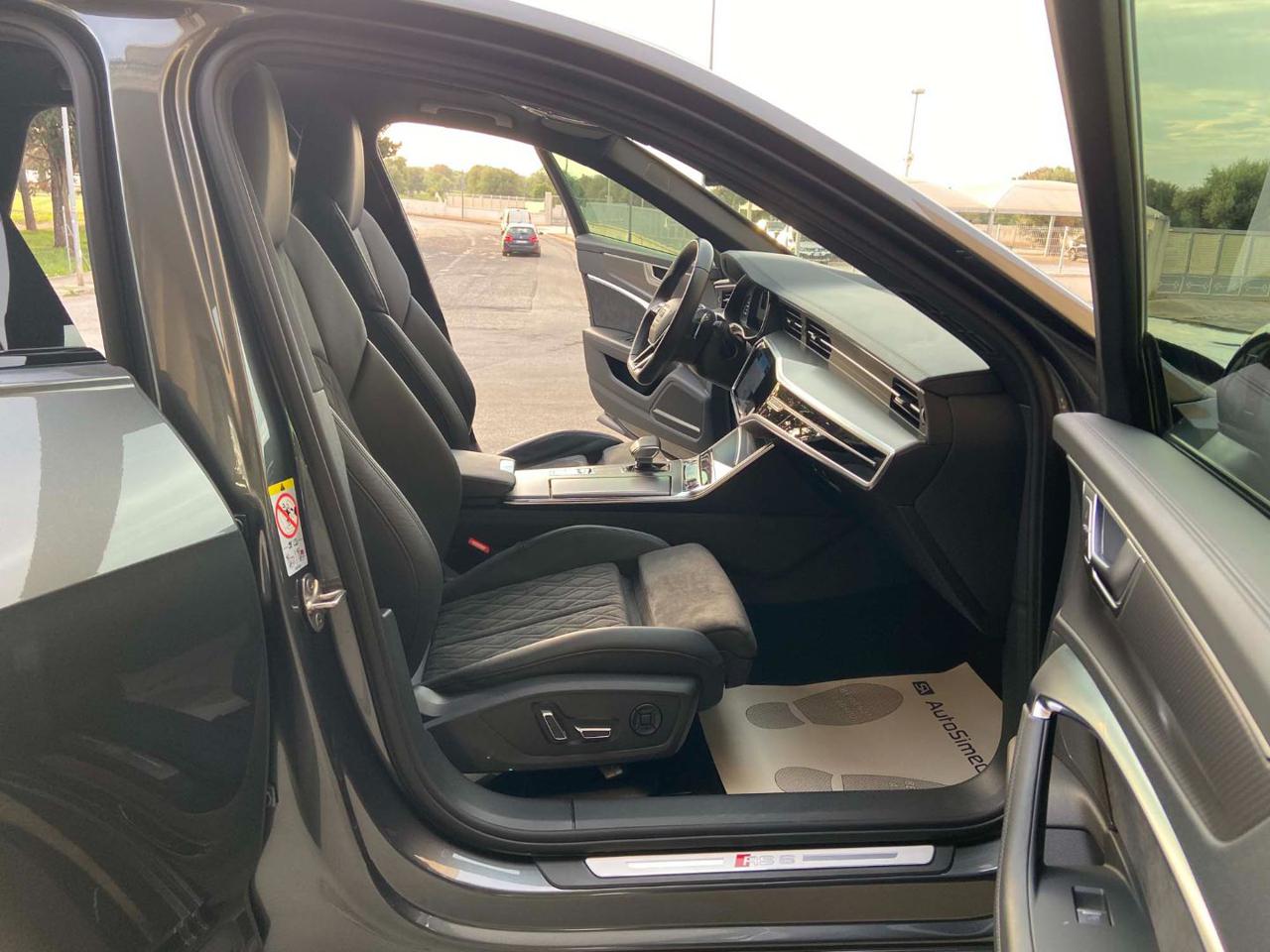 AUDI RS6 Avant 4.0 TFSI V8 quattro tiptronic - 10