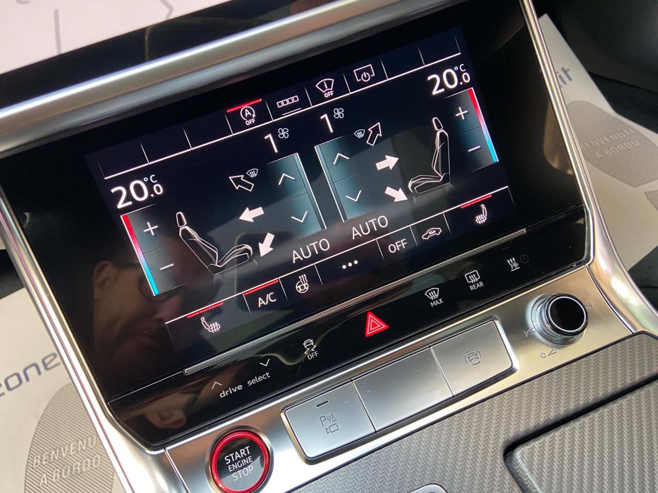 AUDI RS6 Avant 4.0 TFSI V8 quattro tiptronic - 28