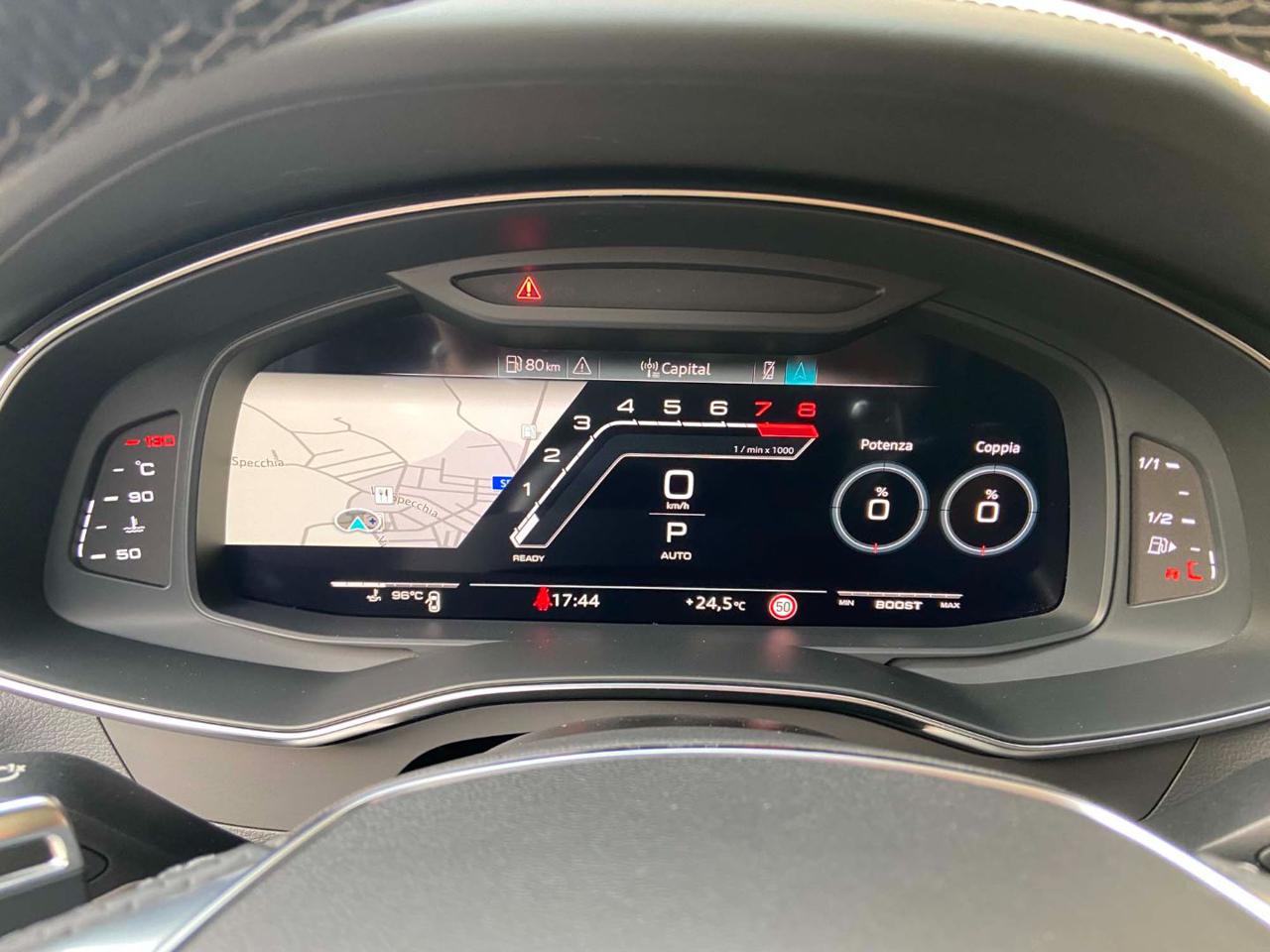 AUDI RS6 Avant 4.0 TFSI V8 quattro tiptronic - 31