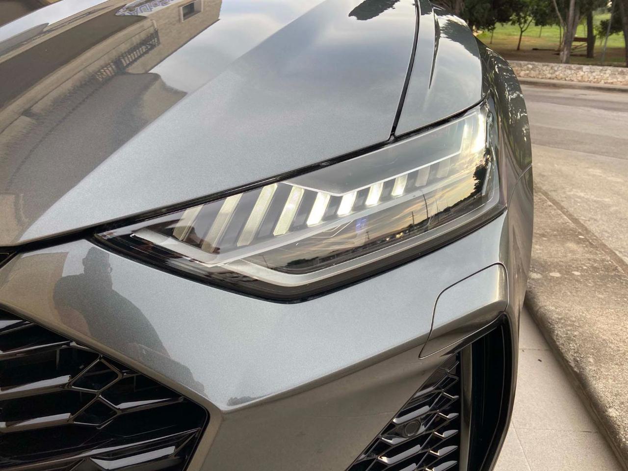 AUDI RS6 Avant 4.0 TFSI V8 quattro tiptronic - 48