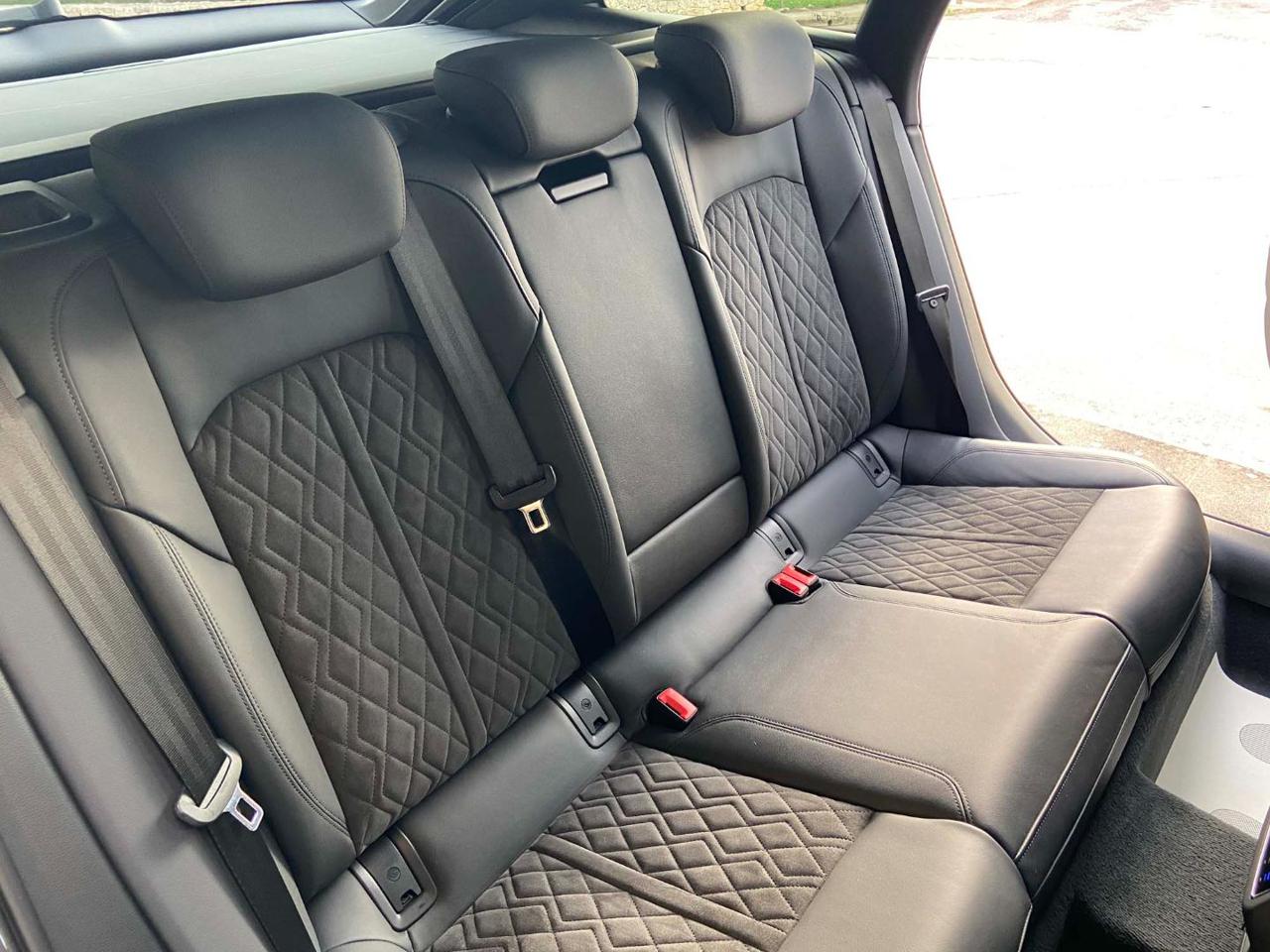 AUDI RS6 Avant 4.0 TFSI V8 quattro tiptronic - 21