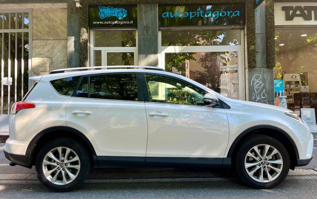 TOYOTA RAV 4 MY23 Bianco perlato