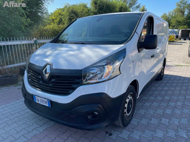RENAULT Trafic Bianco pastello