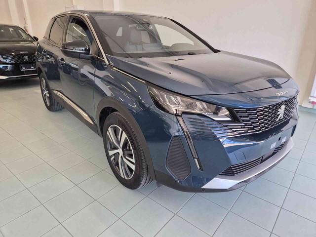 PEUGEOT 3008 Verde metallizzato