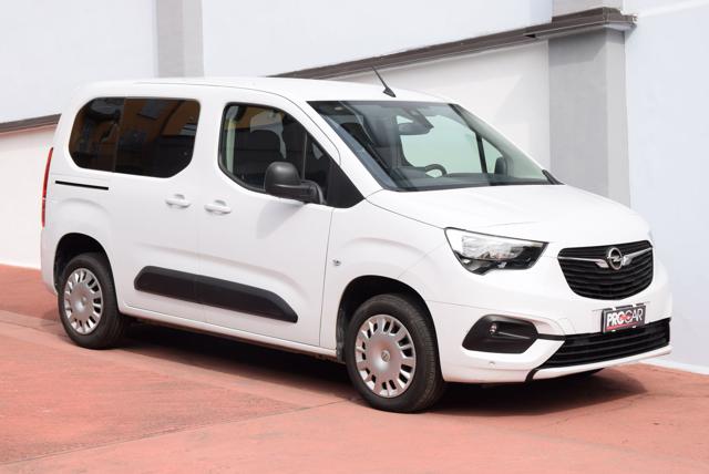OPEL Combo Bianco pastello