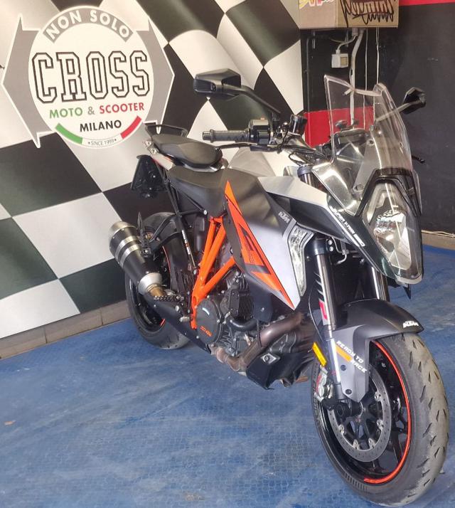 KTM 1290 Super Duke Grigio metallizzato