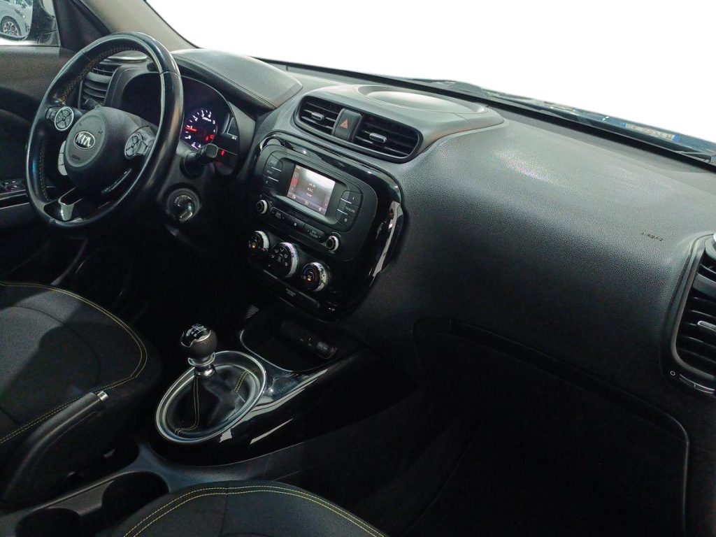 KIA Soul 1.6 CRDi You® Soul - 9