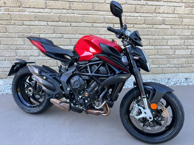 MV AGUSTA Brutale 800 Rosso pastello
