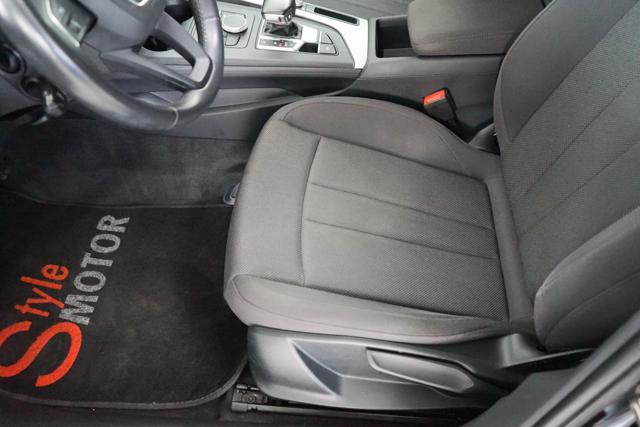 AUDI A4 25
