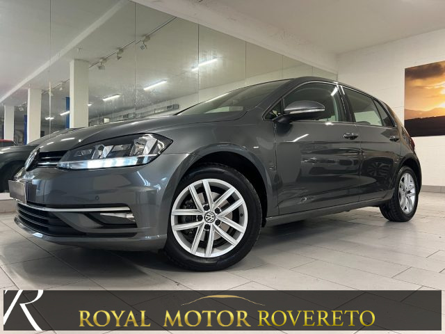 VOLKSWAGEN Golf Grigio metallizzato