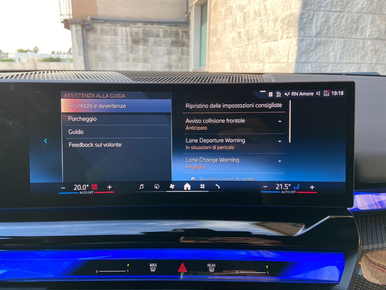 BMW 540 d 48V xDrive Touring Msport Pro CON SOLI 1193 KM. - 39