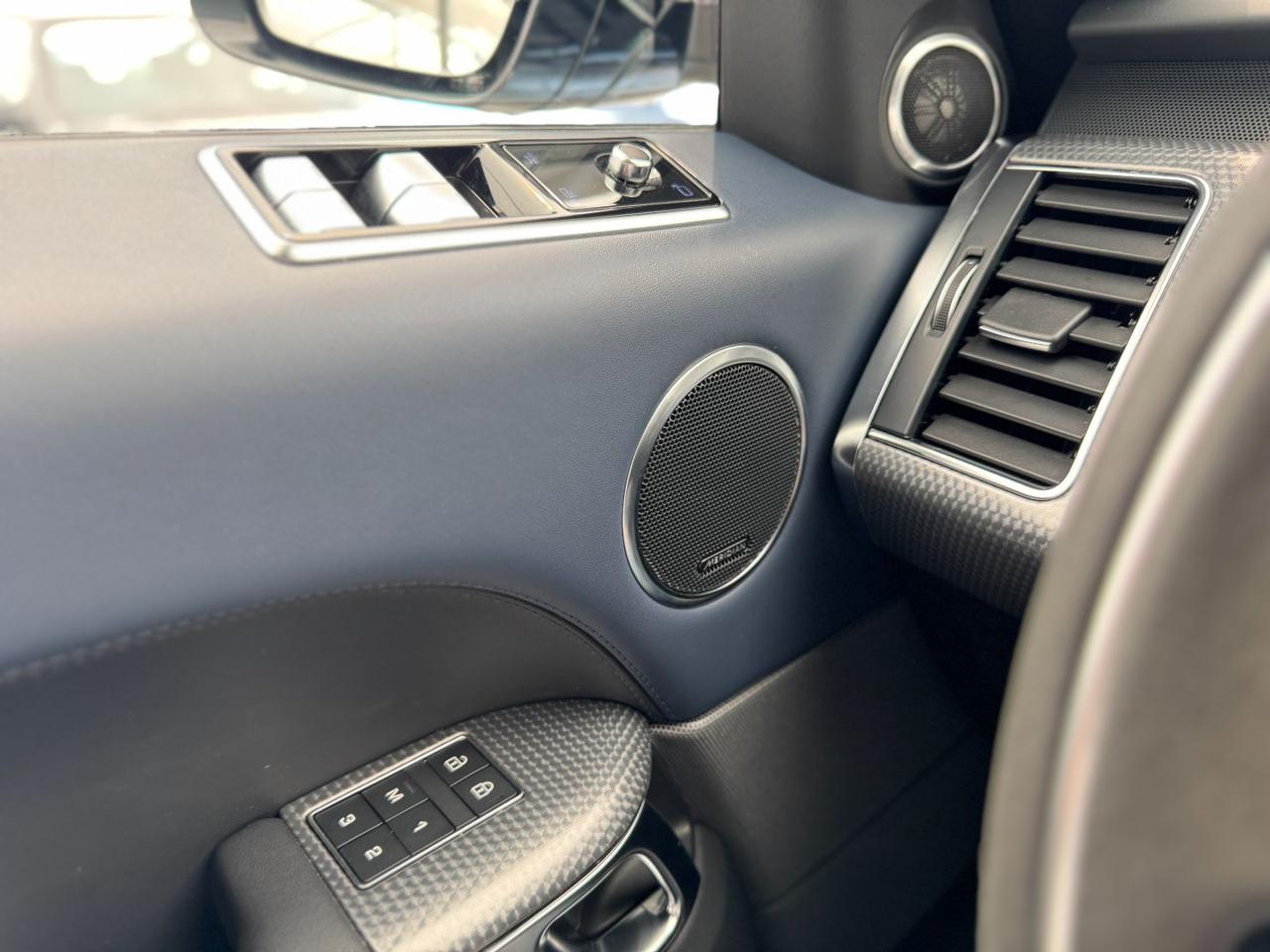 LAND ROVER Range Rover Sport 3.0D l6 350cv HST - Special Edition - 37