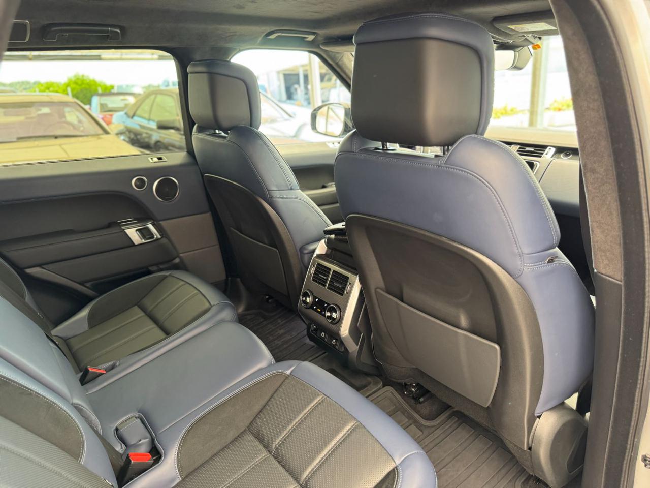 LAND ROVER Range Rover Sport 3.0D l6 350cv HST - Special Edition - 22