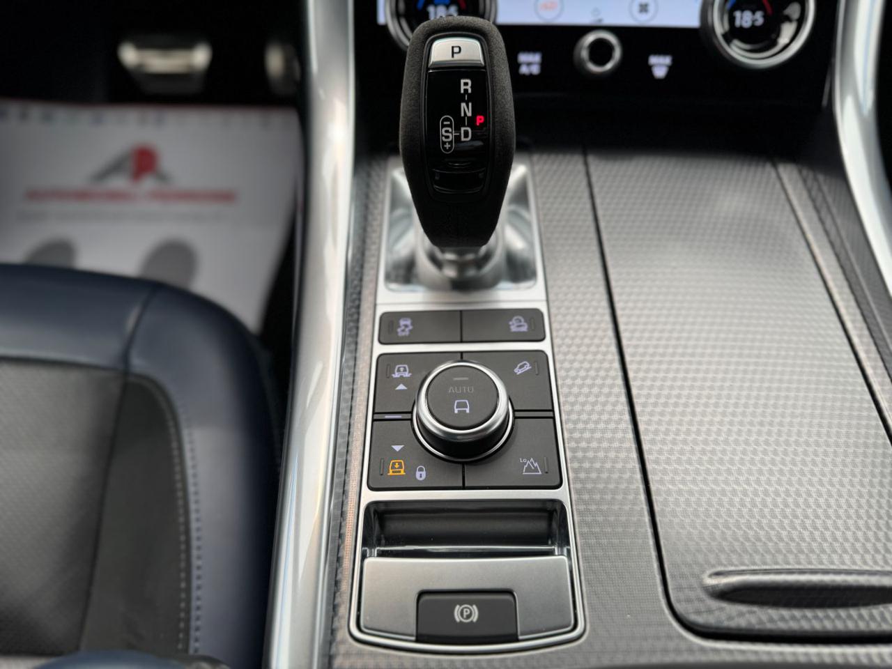 LAND ROVER Range Rover Sport 3.0D l6 350cv HST - Special Edition - 23