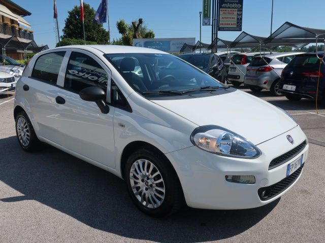FIAT Punto Bianco pastello