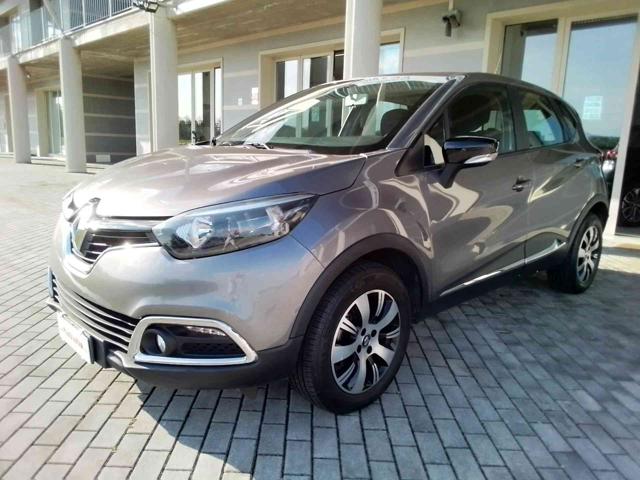 RENAULT Captur Grigio scuro metallizzato