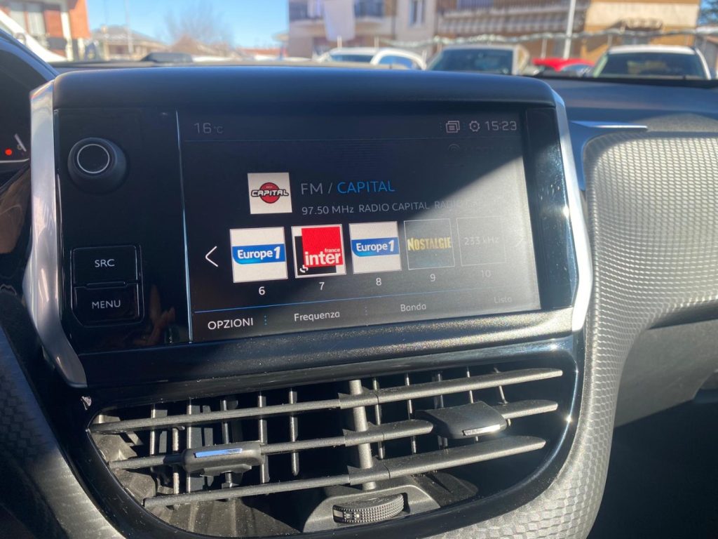 PEUGEOT 2008 Allure *NAVI*RETROCAMERA*VETRI OSCURATI*LEGA - 17